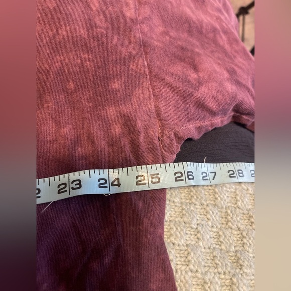 The Mountain Maroon Burgundy Tie-Dye Horses in Dreamcatcher - Picture 4 of 5